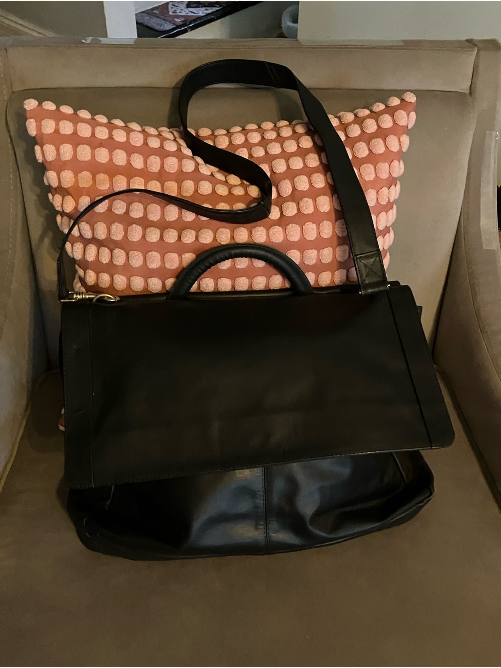 Kenneth Cole Black Leather Top-Handle & Shoulder Bag- can fit laptop